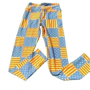 Lularoe tween leggings! Vintage American flags! Soft & buttery! NWOT.